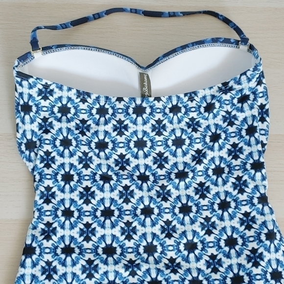 TOMMY BAHAMA Shibori splash bandeau one piece swimsuit - Picture 7 of 16